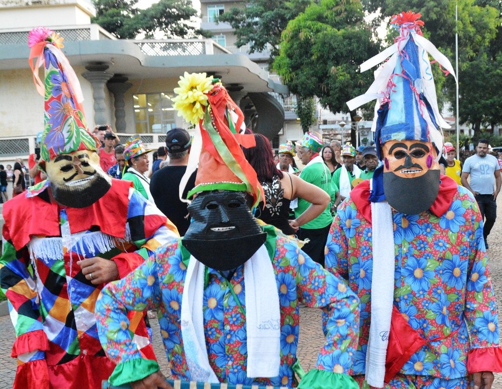 FOLIA DE REIS ENCERRA NO SABADO VOM UM JANTAR E FESTA GRATUITA